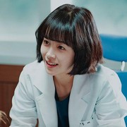 Potret 7 Artis Korea yang Berperan sebagai Dokter Hewan di Drama Populer