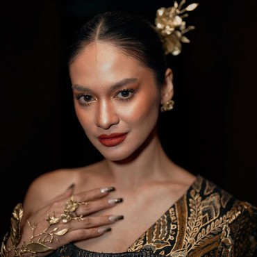 Sosok Hana Malasan Kekasih Sean Gelael, Status Pernikahan Disorot