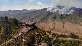 Pakar Bocorkan Penyebab 'Tornado Api' di Lokasi Kebakaran Gunung Bromo