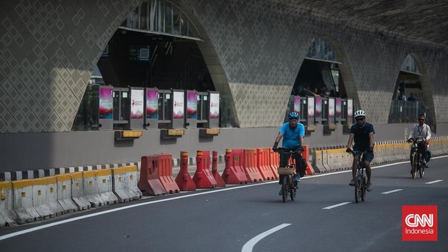 Dokumentasi Mencengangkan: Pemotret Wajah Pelaku Jambret Bermotor saat CFD Jakarta