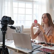 Mau Jadi Content Creator Andal? Yuk, Terapkan 5 Trik Ini!