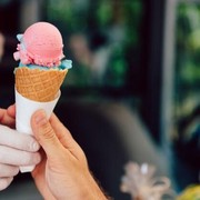 5 Es Krim dengan Rasa Paling Nyeleneh dan Ekstrem di Dunia, Berani Coba?