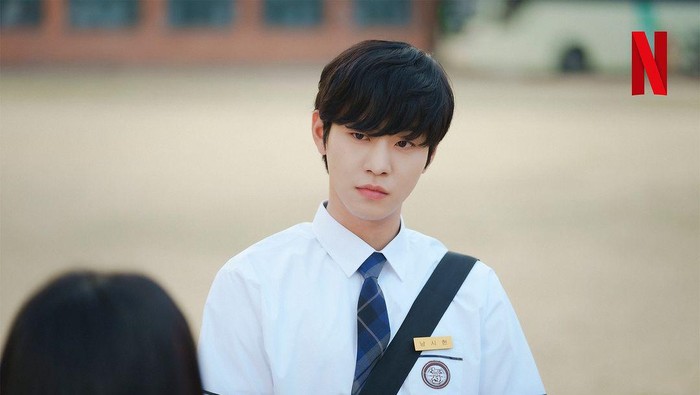 img-title 5 Fakta Menarik Ahn Hyo Seop, Aktor Korea yang Comeback di Drama A Time Called You dan Makin Naik Daun!