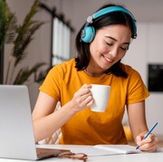 Kabar Baik! Peneliti Sebut Kebiasaan Mendengarkan Musik dan Minum Kopi Bisa Bikin Otak Lebih Pintar