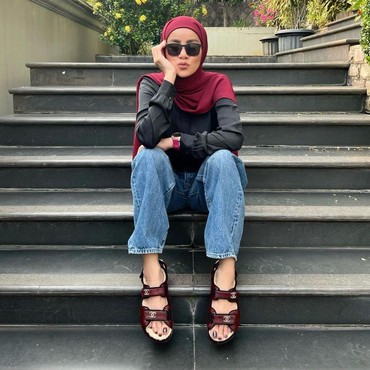 Penghasilan Berkurang, Olla Ramlan Singgung soal Lepas Hijab