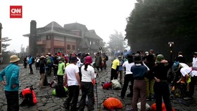 VIDEO: Terjadi Over-Tourism, Wisatawan Ke Gunung Fuji Dibatasi