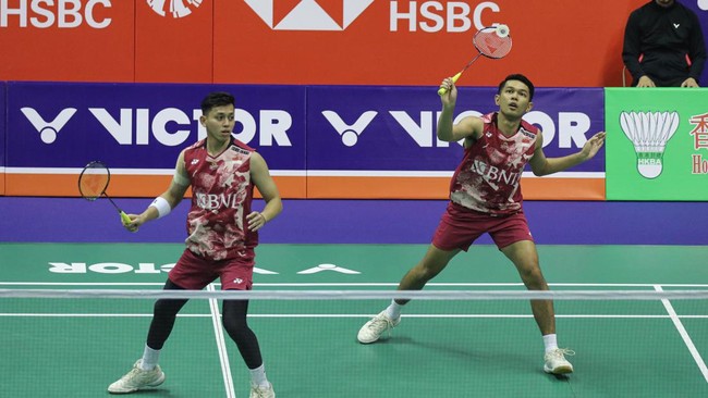 Fajar Alfian/Muhammad Rian Ardianto kalah di babak 16 besar Hong Kong Open 2023. Mereka mengakui tidak bisa menampilkan level permainan terbaik.