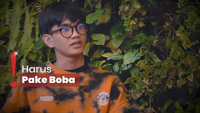 Lihat Cewek Berponsel Android, Satria Mahathir: Cabe-cabean Ngantuk