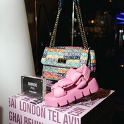 Nggak Repot, Belanja Steve Madden Kini Bisa dari Rumah