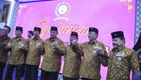 FOTO: SBY Dan Prabowo Mesra Di HUT PEPABRI