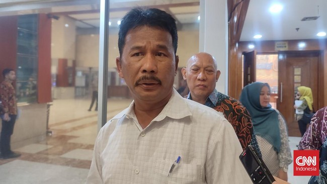 Bos BP Batam Muhammad Rudi curhat bolak-balik menghadap ke Menko Polhukam Mahfud MD dan Kepala BKPM Bahlil Lahadalia membahas ganti rugi warga Rempang.