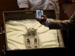 Mayat Alien di Meksiko Banjir Kritikan, Pakar Beberkan Bukti Anatomis