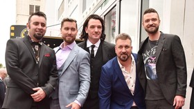 Justin Timberlake Bocorin Peluang Musik Baru *NSYNC