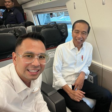 Kala Raffi Ahmad Kebingungan Makan bareng Jokowi