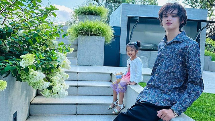 Anak farah quinn Anak farah quinn
