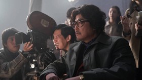 Song Kang-ho Ngaku Ogah Jadi Sutradara Usai Bintangi Cobweb