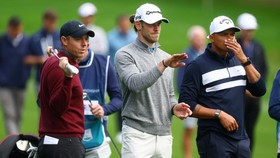 FOTO: Aksi Gareth Bale Main Golf Usai Pensiun