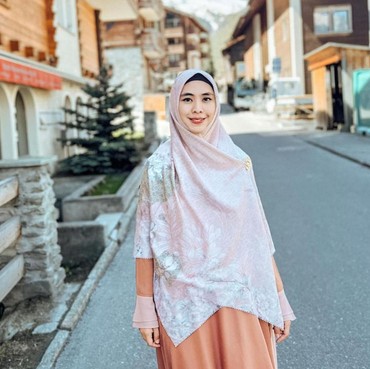 Oki Setiana Dewi Tegas Sebut Merawat Kecantikan Termasuk Dalam Ibadah