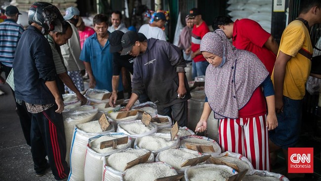 Pemkot Yogyakarta menuding program bansos menjadi salah satu biang kerok harga beras mahal melampaui HET.