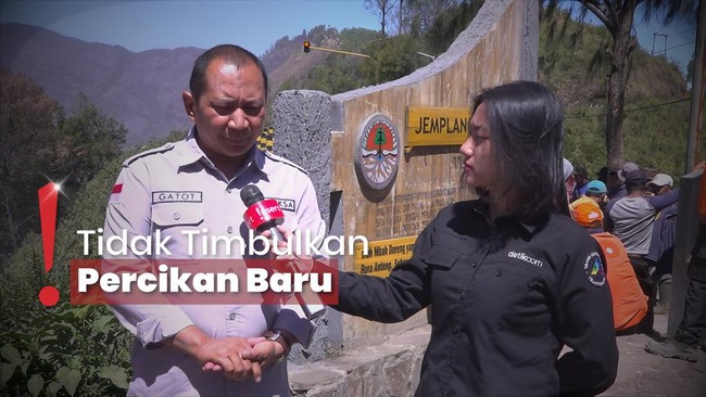 Demi Bara Api Bromo Padam, Anggota BPBD Jatim Standby 24 Jam