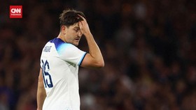 VIDEO: Gareth Southgate Bela Maguire Dari Ejekan Fans Skotlandia
