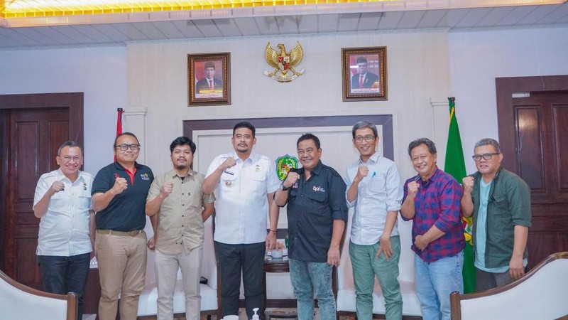 Guna membangkitkan kembali perfilman dan mendorong industri film di Kota Medan, Pemerintah Kota (Pemkot) Medan akan menyediakan bioskop di Lapangan Merdeka.