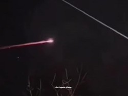 Meteor Bikin Heboh di Langit Pulau Jawa, Jatuh di Samudra Hindia