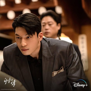 Julukan Baru Wi Ha Joon di 'The Worst of Evil' Usai Bantu Janda