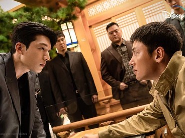 Pujian Wi Ha Joon untuk Ji Chang Wook di Drama 'The Worst of Evil'