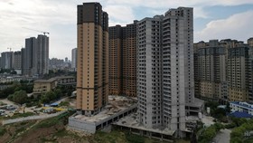 Krisis Sektor Properti Bikin Apartemen Kosong Berserakan di China