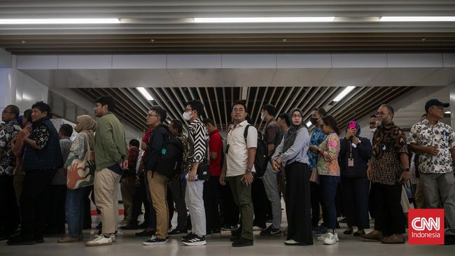Pengendalian sosial merupakan suatu proses yang dilakukan untuk menertibkan masyarakat. Berikut ini tujuan pengendalian sosial.
