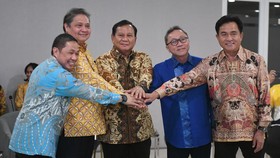 Golkar Lempar Kode untuk Partai Dipimpin Laki-laki Muda dan Tampan