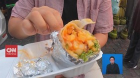 VIDEO: Sehari Menjadi Produsen Kebab Timur Tengah