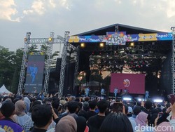 The Changcuters-Rizky Febian Tambah Keseruan Festival Pasar Kaget