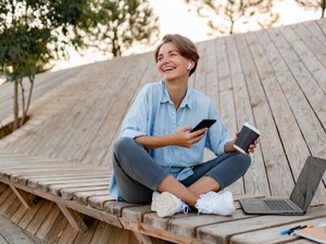5 Kegiatan yang dapat Membuat Kamu Lebih Bahagia Menurut Studi Baru