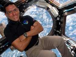Kisah Frank Rubio, Astronaut AS yang Pulang ke Bumi Setelah 371 Hari di Luar Angkasa