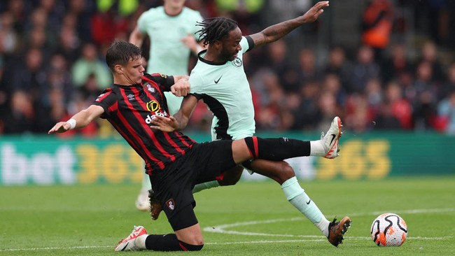 Chelsea harus puas bermain imbang dalam duel lawan tuan rumah Bournemouth di Vitality Stadium, Minggu (17/9). Start buruk Chelsea pun berlanjut.