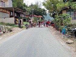 Jalan Kerinci-Merangin Sempat Ditutup Lagi, Ini Tuntutan Warga