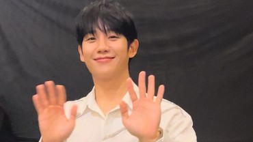 img-title Rayakan 10 Tahun Debut, Jung Hae In Tak Pernah Istirahat Lebih dari Sebulan