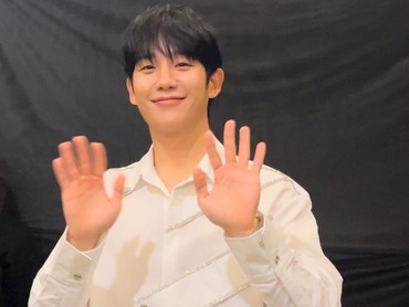 Rayakan 10 Tahun Debut, Jung Hae In Tak Pernah Istirahat Lebih dari Sebulan