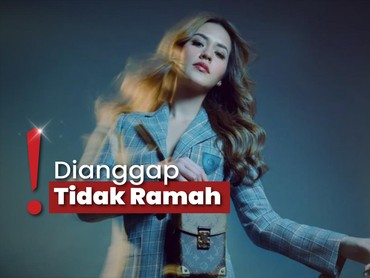 img-title Direkam Diam-diam oleh Penggemar, Sikap Raisa Tuai Perdebatan