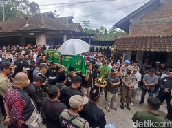 Penghormatan Terakhir PSHT untuk Jainal Korban Bentrok di Taiwan