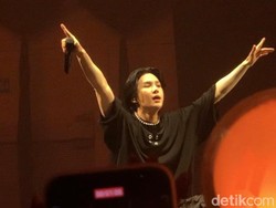 NewJeans dan Suga BTS Masuk 100 Album Terbaik 2023