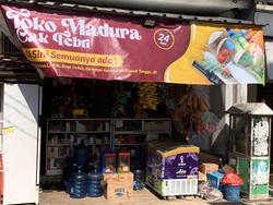 Tutup Kalau Kiamat, Ini Lika-liku Pedagang Jaga Warung Madura 24 Jam