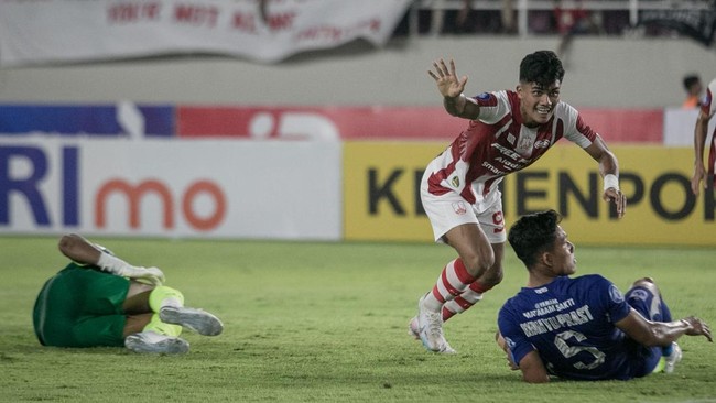 Pemilik saham Persis Solo, Kevin Nugroho, mengaku pihaknya terpaksa tidak melepas Ramadhan Sananta ke Timnas Indonesia U-24 yang berlaga di Asian Games 2023.