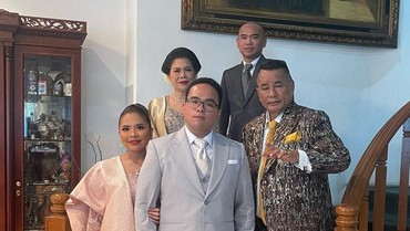 img-title Anak Bongkar Gaya Parenting Hotman Paris yang Bikin Jauh dari Konflik Sesama Saudara