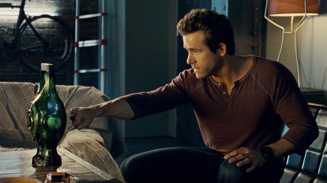 Jadwal Bioskop Trans TV hari ini (11 Desember) Green Lantern. Berikut sinopsis Green Lantern dibintangi Ryan Reynolds.