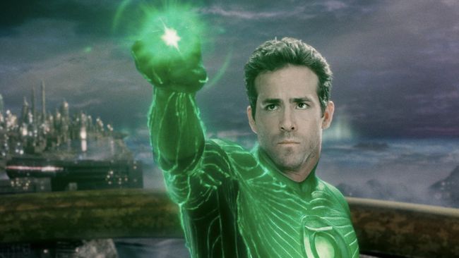 Bioskop Trans TV malam ini, Senin (18/9), akan menayangkan Green Lantern (2011) pada pukul 21.00 WIB.