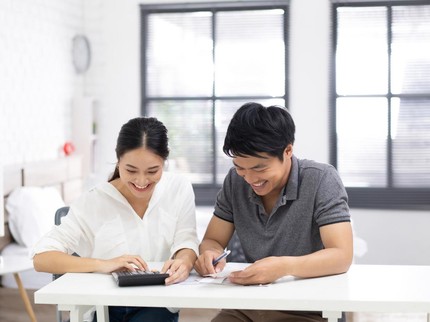Berapa Persen Jatah Ideal Uang Belanja dari Gaji Suami? Ini Kata Pakar