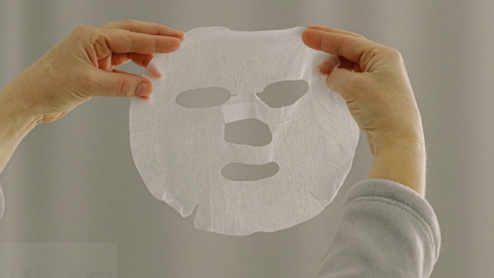 Rekomendasi Top 5 Sheet Mask yang Ampuh Melembabkan dan Mencerahkan Wajah